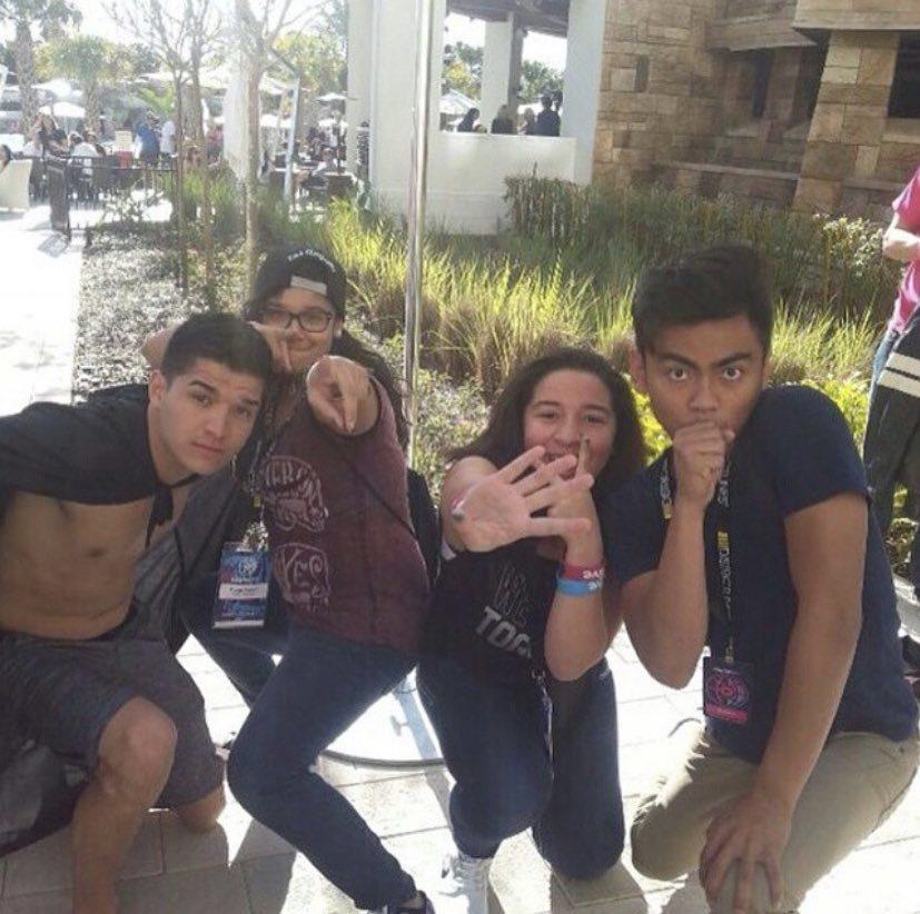 LaLe9acy's tweet photo. @PlaylistLive Some faves from 2015 (me in the SnapBack https://t.co/V3v2FF4jcD
