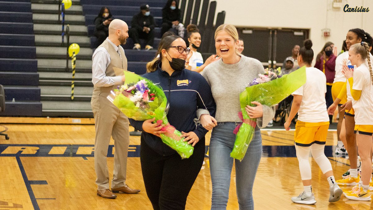 Thank you, seniors and graduate students!

#Griffs