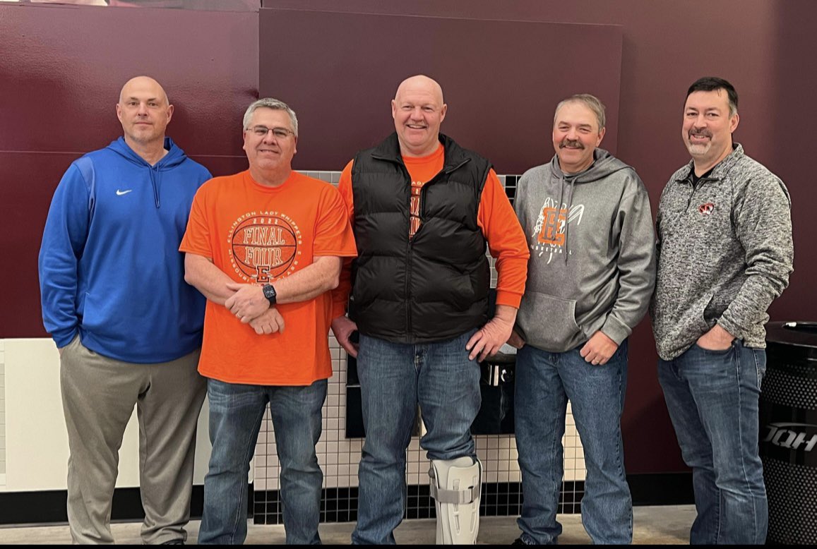 Got to see classmates of 88 at Final 4 as well as our starting 5 from 28-1 88 basketball team! Ellington Whippets. <a href="/jmoore031/">Big 3 Athletics</a> <a href="/SouthCenMoSport/">rsorald</a>