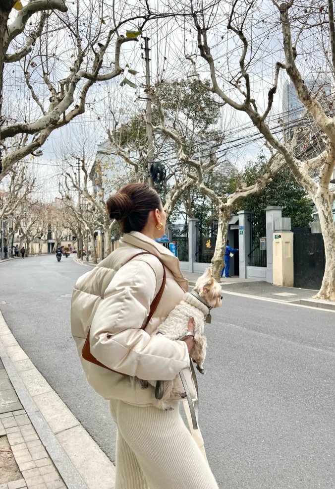 ald3988's tweet photo. Age is not the problem, height is not distance, the problem is not feeling lost everything. https://t.co/WTun1tLhA6