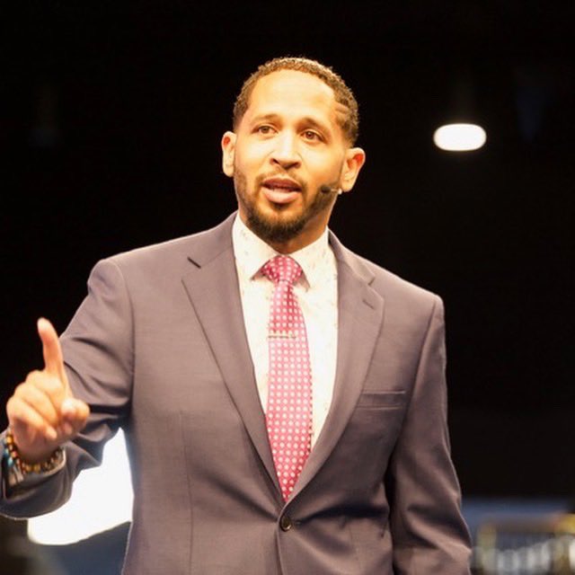 eifministries's tweet photo. Welcome Back! The congregation has waited for church to re-open and now the time has finally come. We are excited to open the doors & group worship can begin again! https://t.co/UqVL6spNVk #WelcomeBack #FaithDome #InPersonService #SundayLive #FredPriceJr #MrsAngelPrice #CCC #EIFM https://t.co/TWrgwHmDY9