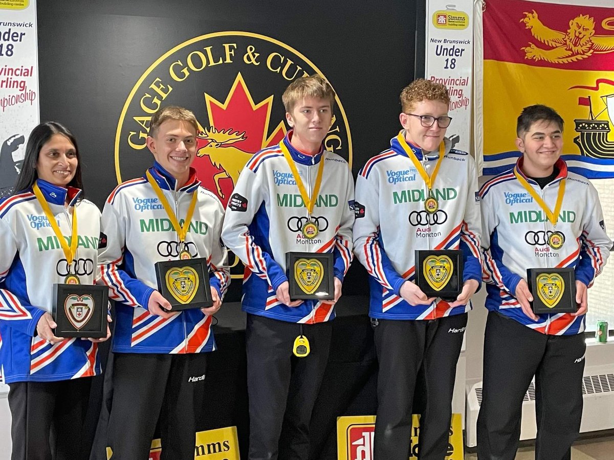 NB U18 Champs ! #curling #blackandyellow