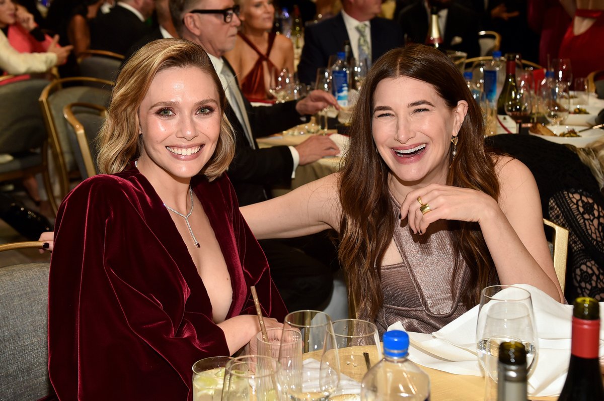 etnow's tweet photo. Elizabeth Olsen and Kathryn Hahn make a *marvelous* pair. #CriticsChoice 

(📸: Getty Images) https://t.co/bqpt8zU0KI