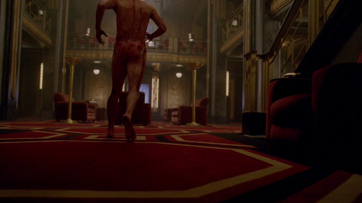 ahscenes's tweet photo. S05E06 | #AHSHotel https://t.co/EJGjh20h4n