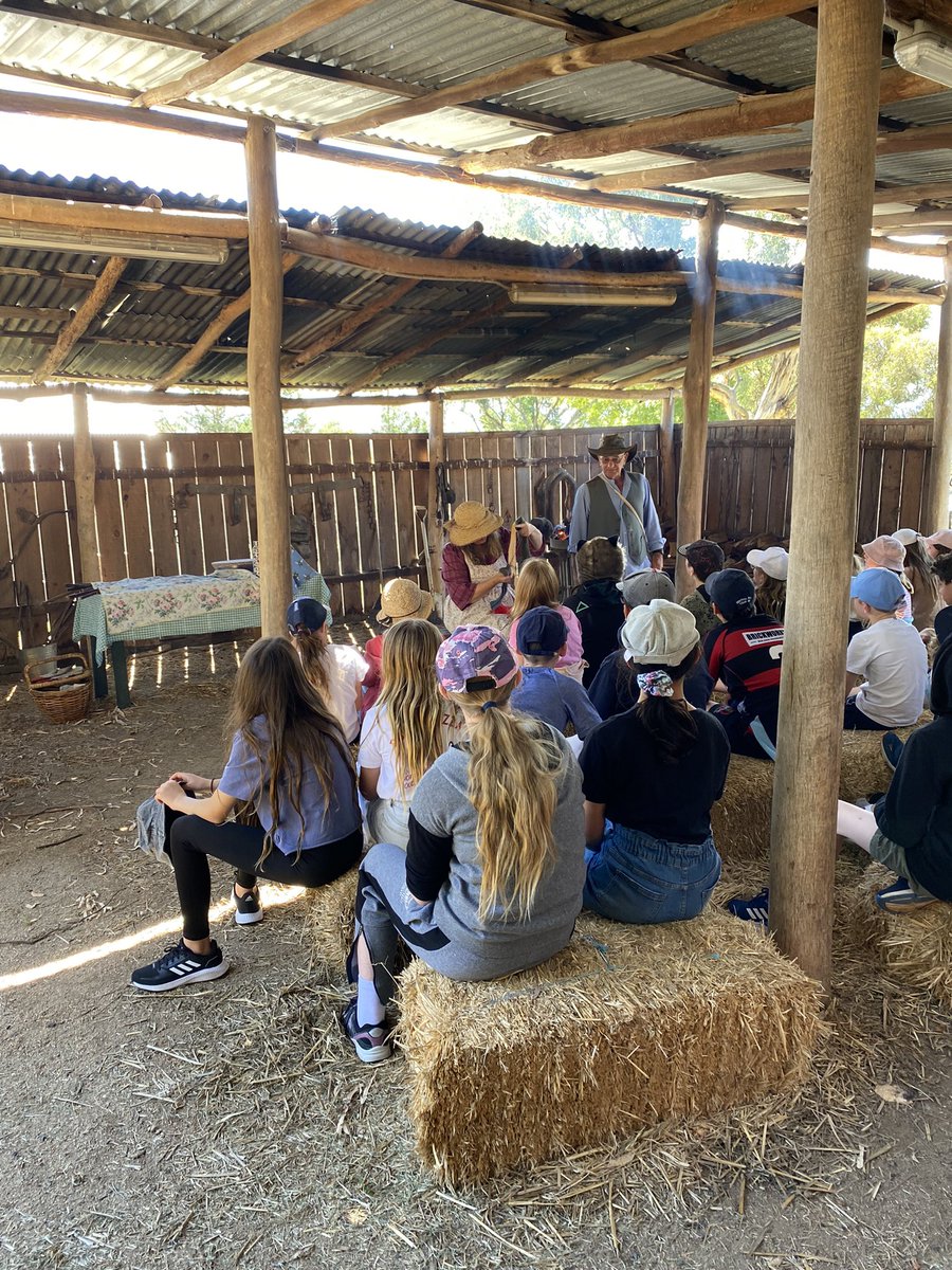mosmanpublic's tweet photo. Story time at the Goldfields #bathurst2022 https://t.co/Ofr7zda3Bj
