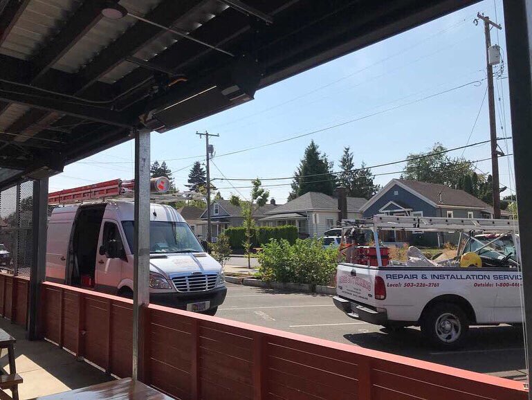 rosecityawning's tweet photo. It’s patio time!! Are you ready for spring? Rain does not stop Portlanders from enjoying the outdoors! Whether you need your patio covered or screened in, we can help you! 

#RoseCityAwning https://t.co/lSgH1e10Hk