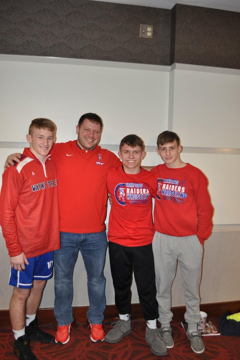 Just hanging out with 2 state champs (Jarrett Hornish 21, Hunter Long 22) and frosh Corbin Kimmel who’ll have a chance to get one himself in the next few years.