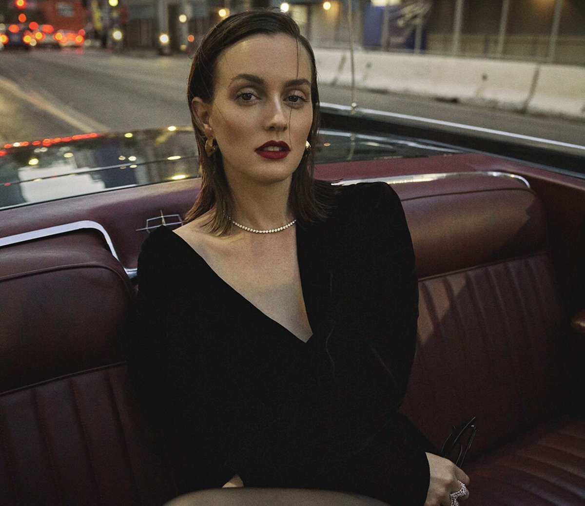 gg_scene's tweet photo. Leighton Meester sobre regresar como Blair Waldorf en el reboot de Gossip Girl:

"Nunca digas nunca." https://t.co/T3zFroyoFv