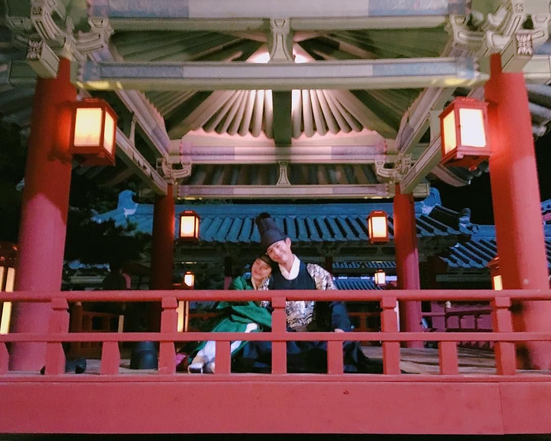 boyoolover101's tweet photo. Being in love is as easy as breathing🥺❤️❤️❤️
Have a BOYOOtiful day everyone! 🥰🥰
#BoyooCouple #Boyoo #BoyooForever #KimYooJung #ParkBoGum #MoonlightDrawnbyClouds #LoveInTheMoonlight @BOGUMMY https://t.co/OpWzx9NQau