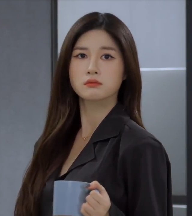 YuKyuJoh's tweet photo. QUE MULHER LINDA.
#FirstLoveAgainEP5 https://t.co/xJ02Jynqnw