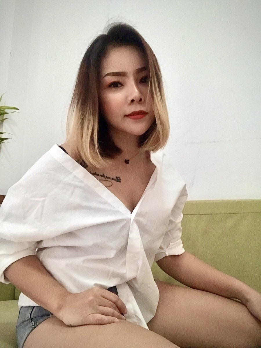 Tangmo72775563's tweet photo. สวัสดี วันจันทร์ … 
ขอให้เป็นวันที่ดีนะค่ะ ☺️☺️☺️
🆔may7496 https://t.co/p0BH26VWOI