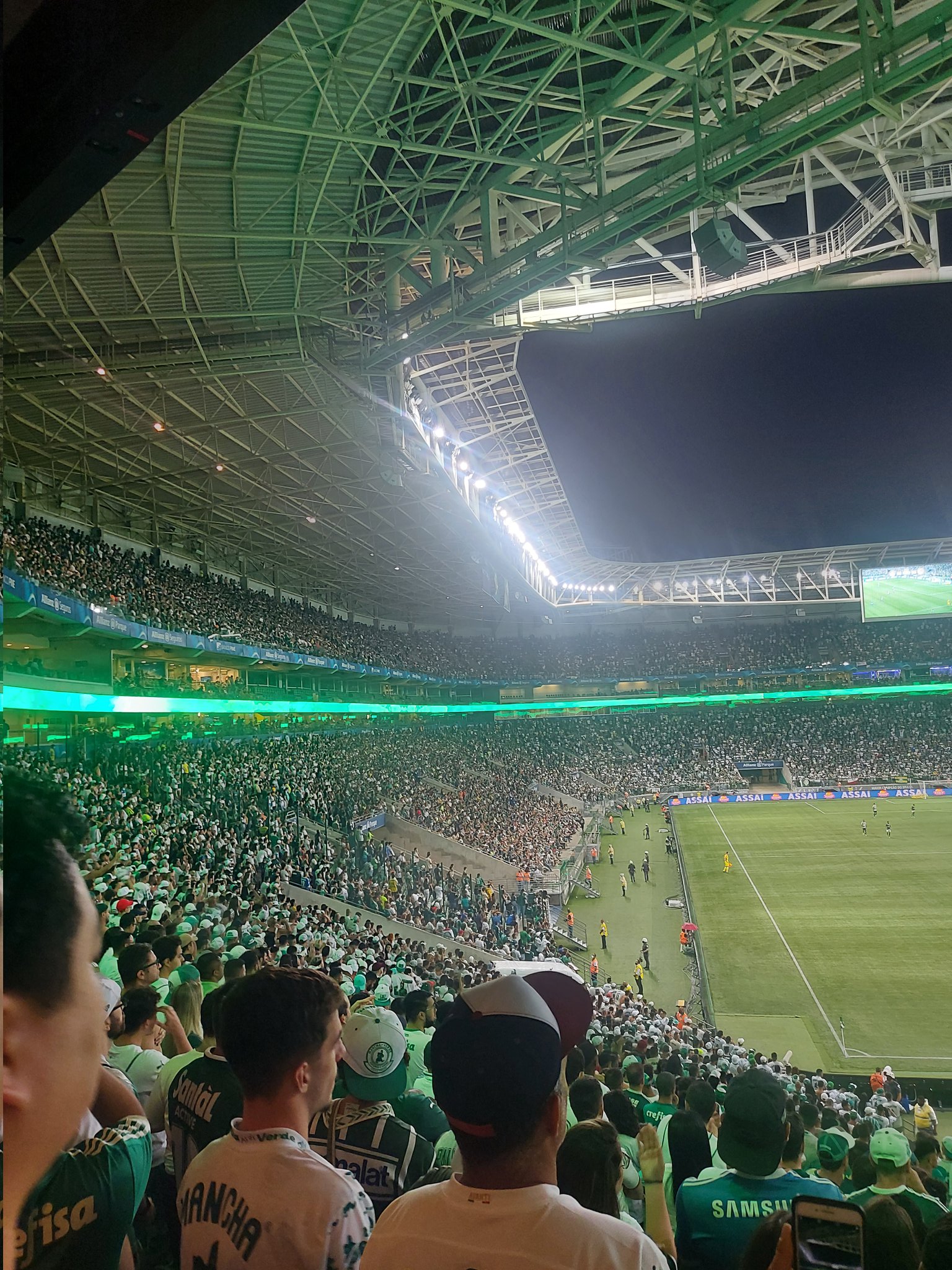 Amorim Podporco on X: Allianz Parque quase pronto para a final do Paulista.  Palco foi coberto por um pano verde.  / X