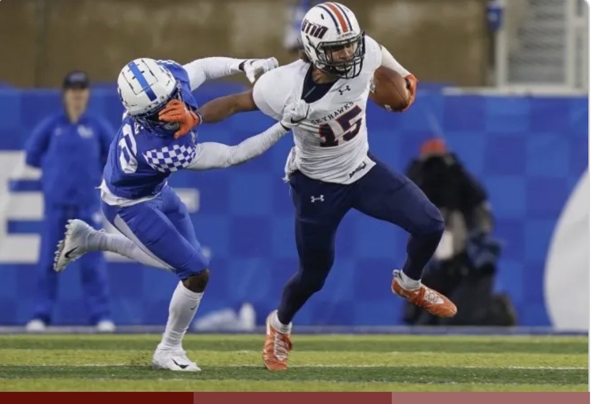 Wow!!! God is so good. After a great conversation with <a href="/CoachTPartridge/">Travis Partridge</a> I’m blessed to receive my first D1 offer to UT Martin!! #MartinMade