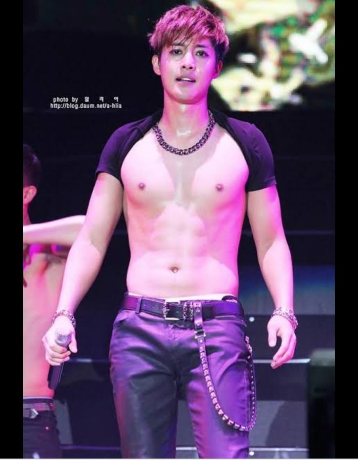 Magda Islas (@magdaislas7) on Twitter photo Ayer hoy y siempre contigo Kim Hyun joong
<a href="/khj_heneciatwt/">KIMHYUNJOONG</a>
#KimHyunJoong
#김현중
#siempredetumanokhj Ayer hoy y siempre contigo Kim Hyun joong
<a href="/khj_heneciatwt/">KIMHYUNJOONG</a>
#KimHyunJoong
#김현중
#siempredetumanokhj