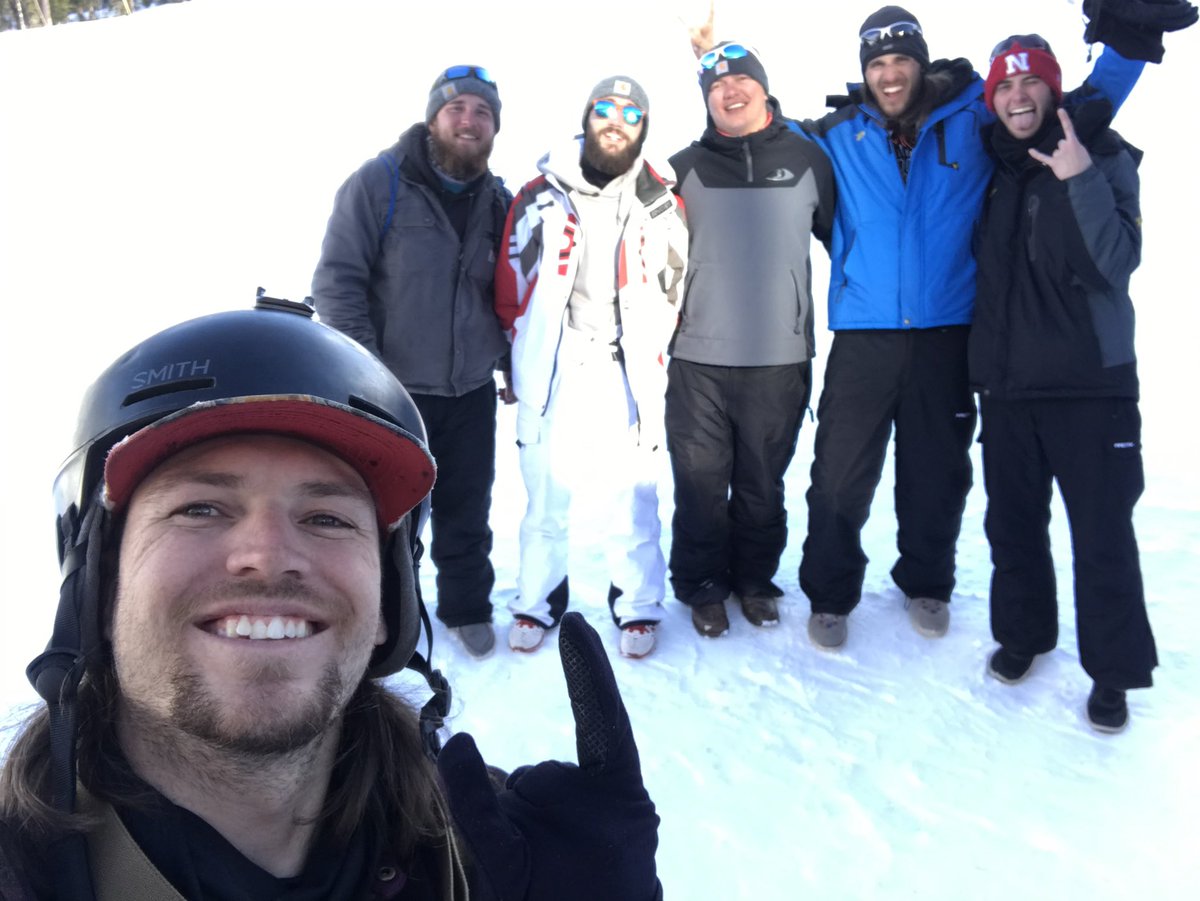 theonlyjrippen's tweet photo. Shout out to John B for teaching me how to not bust my butt all the way down the mountain https://t.co/qOrtLvB5rx