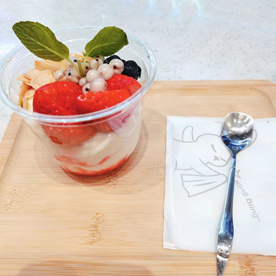 SJohnyi's tweet photo. Today's happiness starts with a strawberry https://t.co/V7KtvmxKy3
