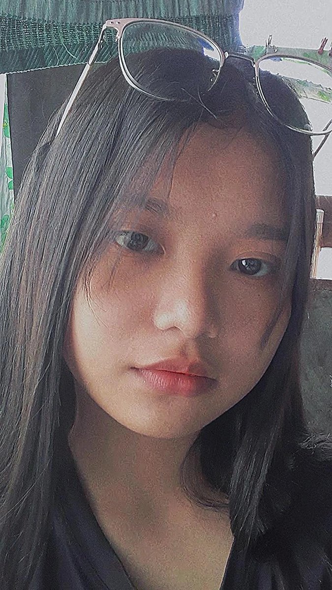 moonytume's tweet photo. 🦷💢 https://t.co/31WHREX7y0