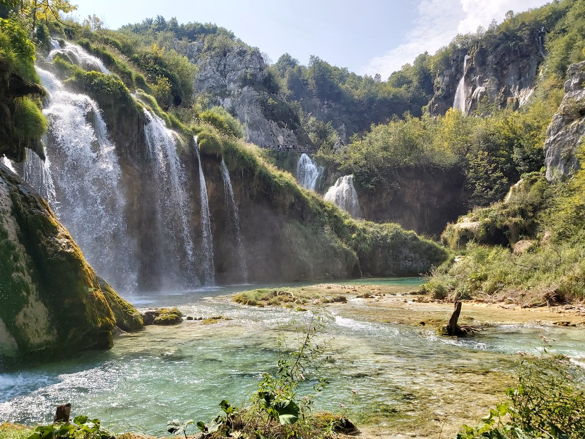 Each year on March 14, we celebrate the International D
Day of Action for Rivers to remind us of their many values and to promote better management of all rivers around the world. Find out more: np-plitvicka-jezera.hr/en/internation… #RiversUniteUs #Plitvice #PlitviceLakes