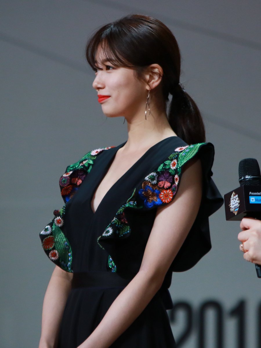 나롱 tweet media