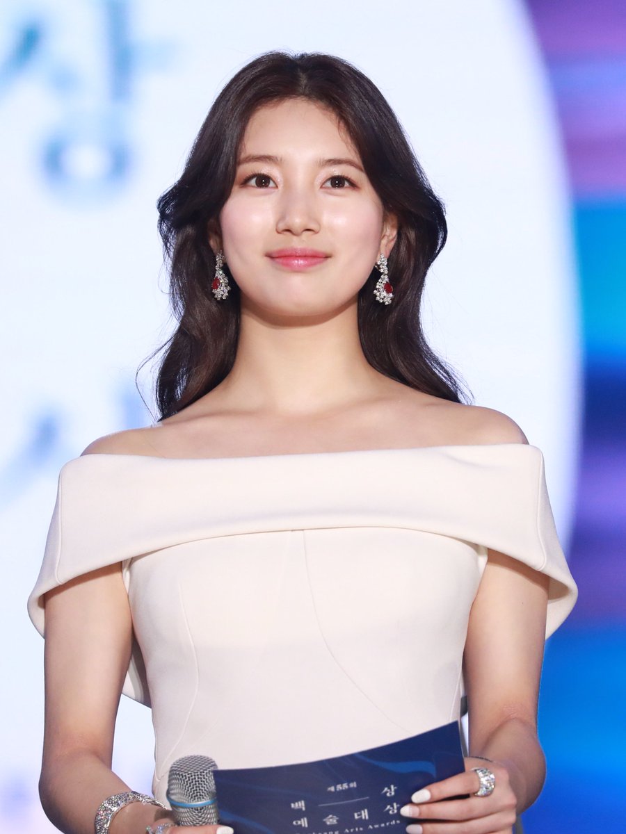 나롱 tweet media
