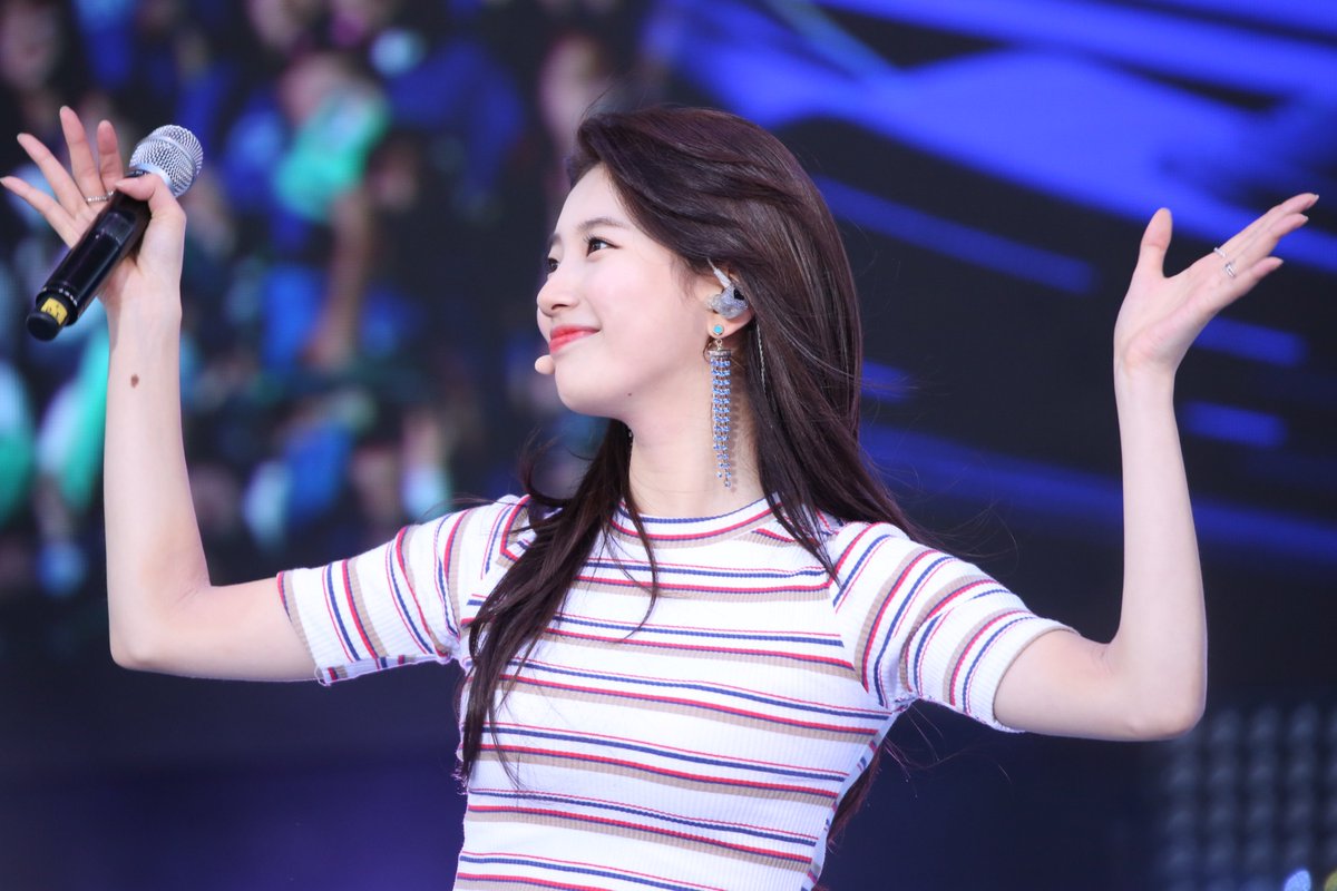 나롱 tweet media