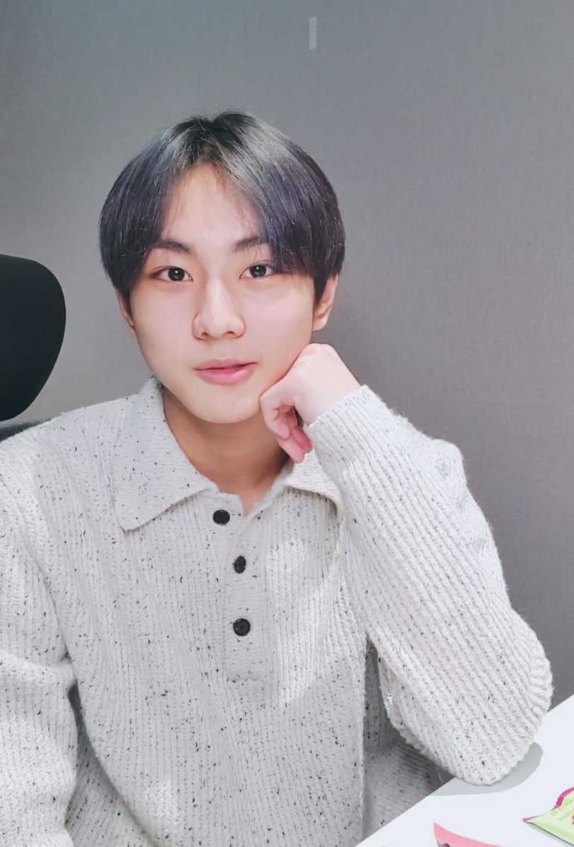 끝나버렷다
난 시작도 안해봤는데