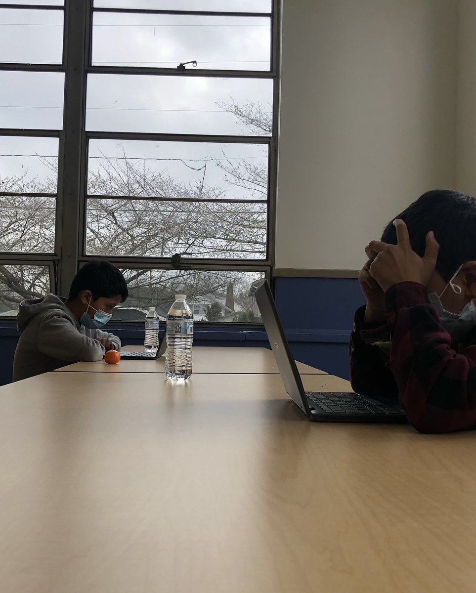 LentPhilosophy's tweet photo. The ⁦@PPSConnect⁩ ⁦@LentK8⁩ Leopards won 1st place at a ⁦@Chess4Success⁩ regional tournament for the 3rd year in a row- this time online w/ ⁦@lichess⁩ &amp; w/out our MS elders (now ⁦@PPSKelloggMS⁩). The 🐆 are headed back 2 State!
⁦@BetsyHammond⁩ https://t.co/LVNsDKmwdY