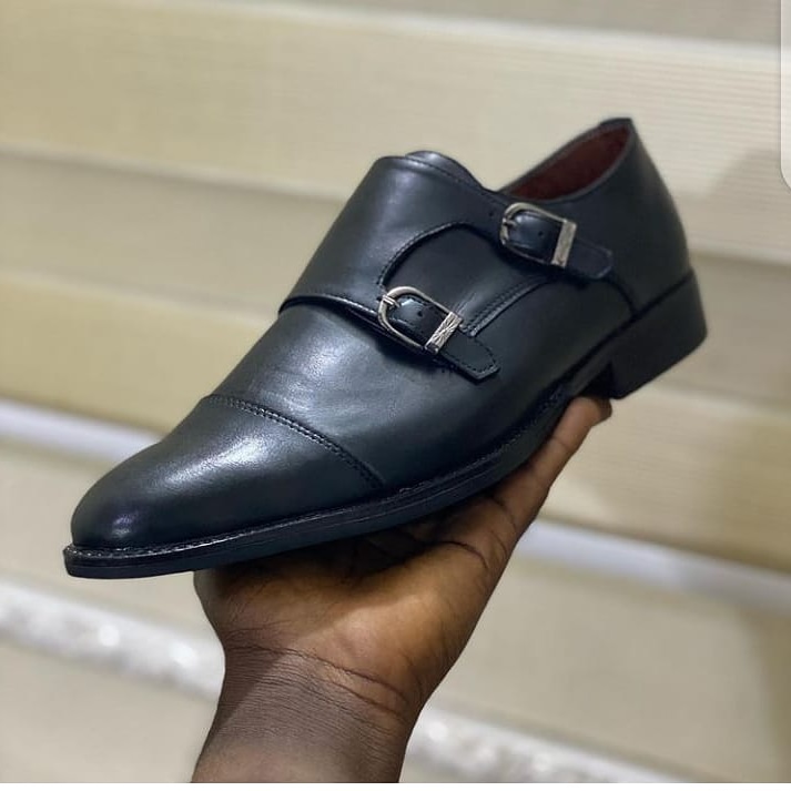 chawazafootwear's tweet photo. What is your size 🙄🤔

Please like,rweet and comment your size someone might want to surprise you ChawazahFootwears

#earnafee
#theshoemaker
#myapprenticeandi
#leadership https://t.co/Jj3T8czHJC