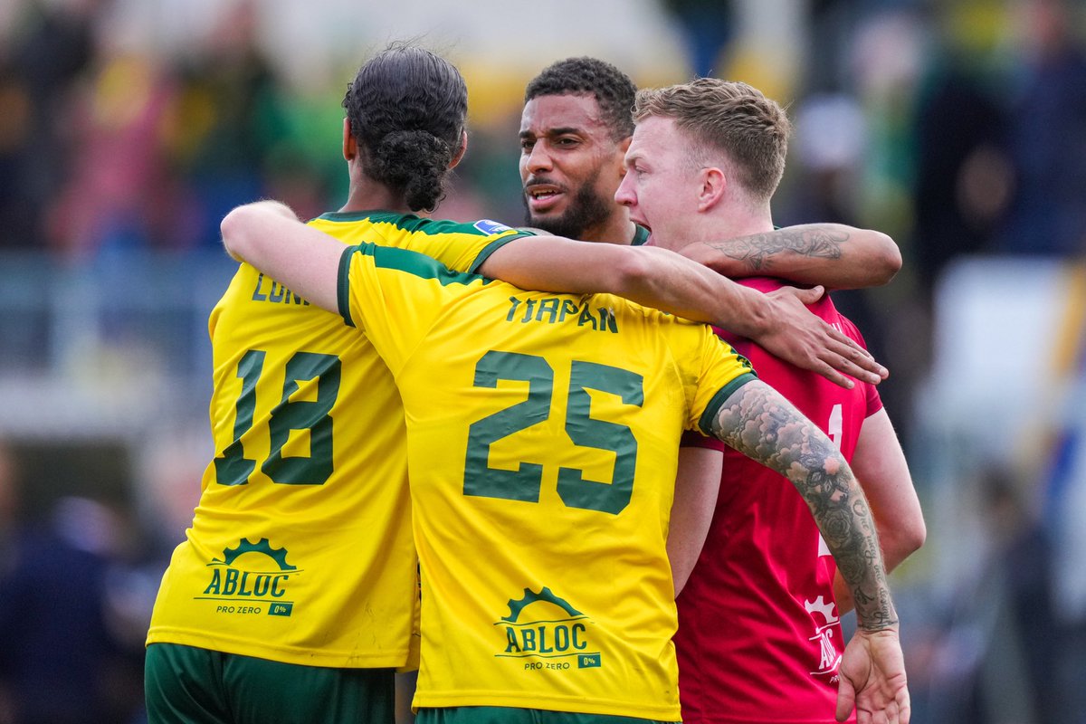 FortunaSittard's tweet photo. V O E T B A L 
𝕀𝕊
𝐄 𝐌 𝐎 𝐓 𝐈 𝐄

#SamenNaoVeure #FORWIL https://t.co/s6zbmseVwe