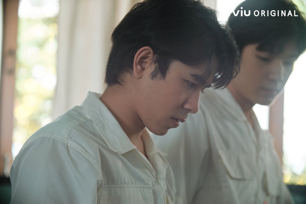 Viu_TH's tweet photo. 'คนสำคัญ' ที่อยู่ในสายตากันและกันตลอดมา
#Remember15EP6 ดูได้ที่ Viu เท่านั้น >>https://t.co/tOtpcOWN8d
#ViuOriginal
#Remember15 #RMB15
#Viuซีรีส์ไทย
#Viuอ่านว่าวิว https://t.co/uh8qmbagNF