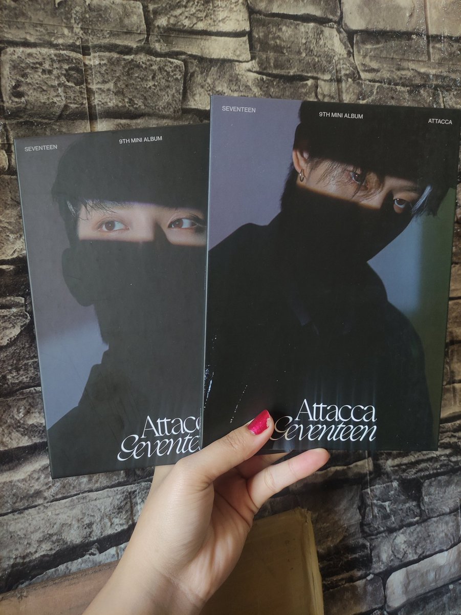 fromfansforfans's tweet photo. SEVENTEEN Attacca Binders Giveaway

- rt, like and follow @FromFansForFans 
- tag mutuals
- 5 winners, free sf
- ph only

ends: after 3 days https://t.co/ct8GR9Tc5y