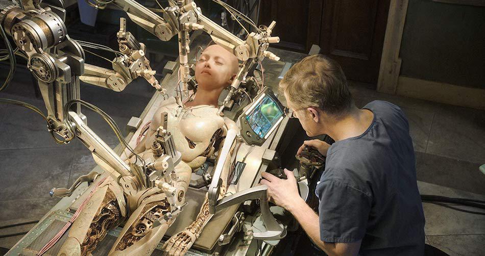 Simi_RC's tweet photo. Just as predicted in Ghost in the Shell (1995), In this utopia(living in a cybernetic world), humans augment themselves, replacing their bodies with cyborg parts while surviving with just their main core intact. How cool is that... yet scary #BCM325 https://t.co/cG79dirMqA