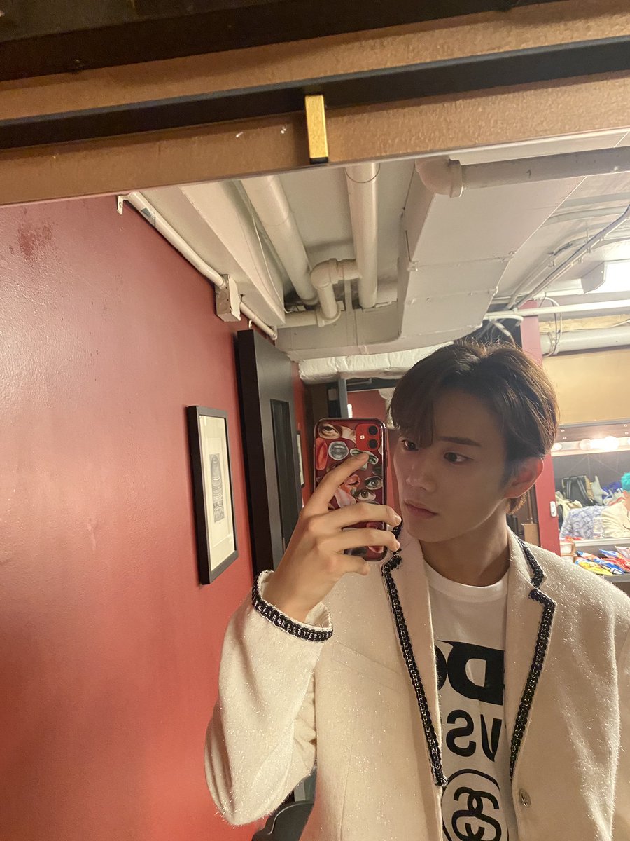 officialintak's tweet photo. he’s so bae https://t.co/WITZ7BUjJN