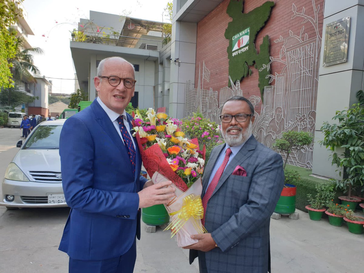 NLinBD1's tweet photo. Great to visit the studios of @channelionline and be interview by its famous host @shykhseraj. Talked about 50 years of friendship and cooperation between Bangladesh and the Netherlands and the promising future in our relationship with transition from aid to trade. #NLBD50 https://t.co/10J26gajMI
