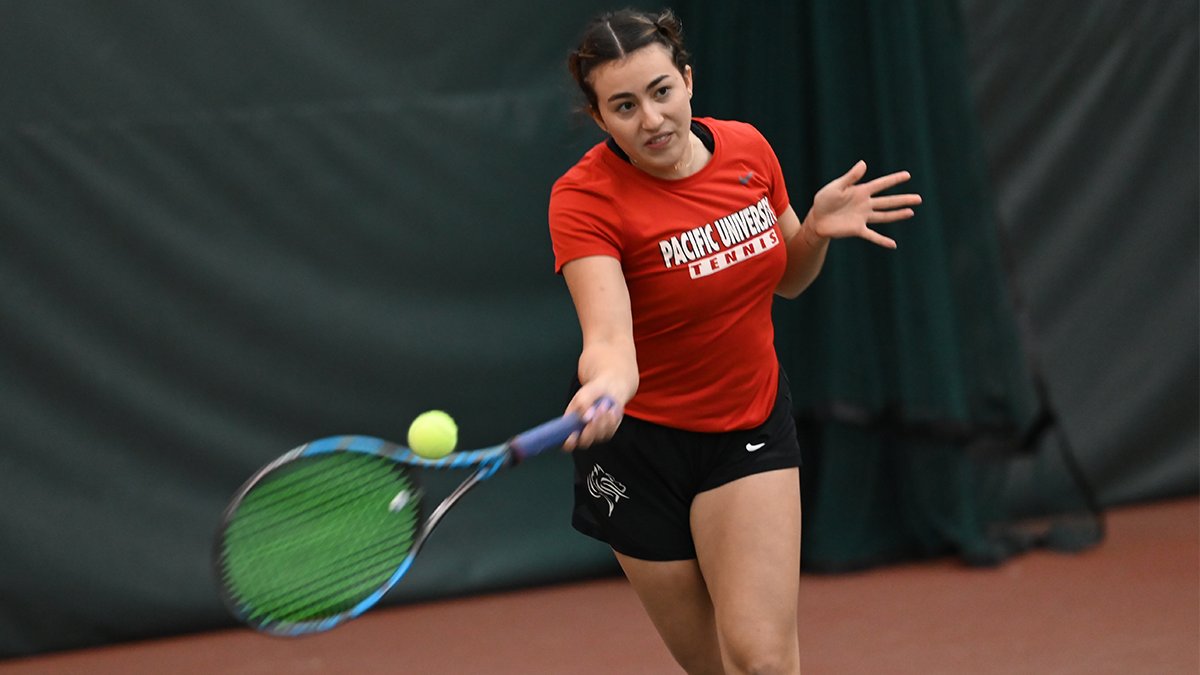 .<a href="/BoxerWTennis/">Pacific University Women's Tennis</a> escaped with the 5-4 win over Lewis &amp; Clark to improve to 2-2 in NWC play.

They host Concordia-Texas in Forest Grove tomorrow morning.

📰: bit.ly/3tQroEJ

#GoBoxers