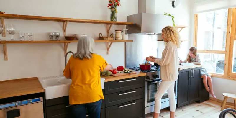IdealDrapes's tweet image. The First Thing You Need to Know About "Grandfamily" Housing | buff.ly/3Hlu6ql