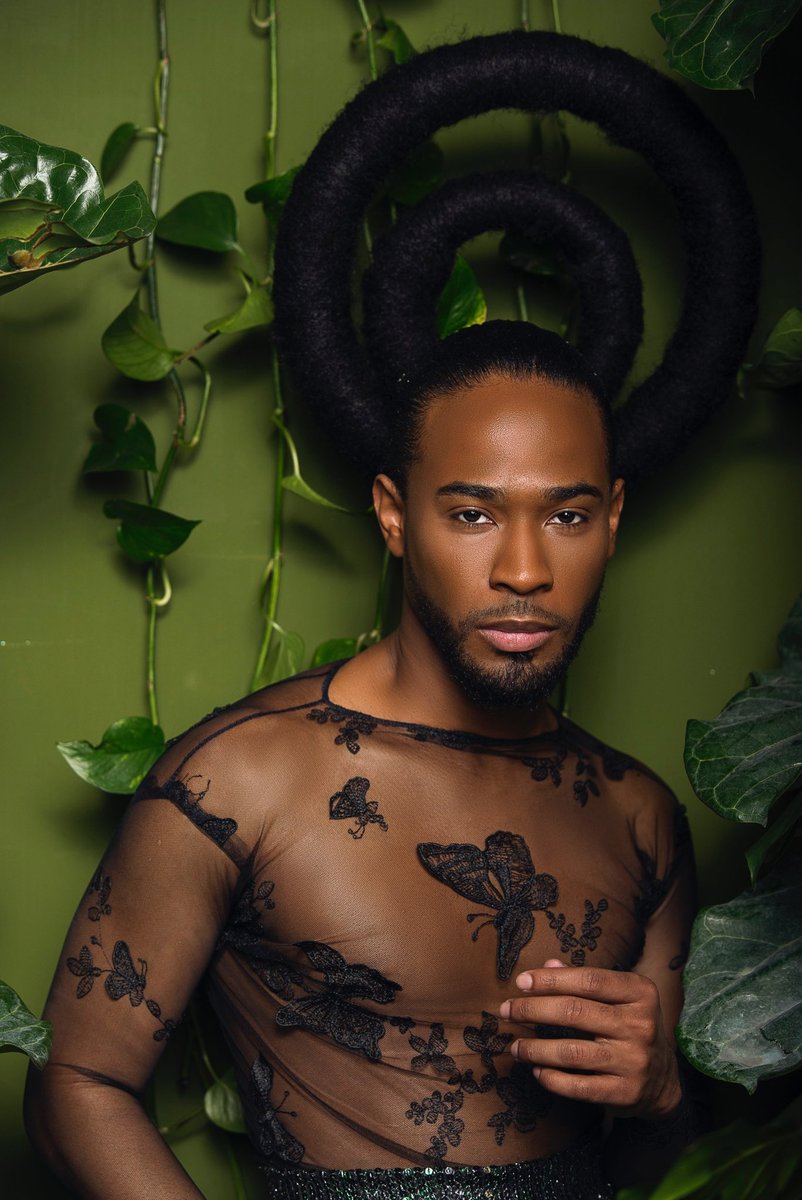 iamxopherjames's tweet photo. Have you listened to@my EP yet? https://t.co/k4LZPrk8p8