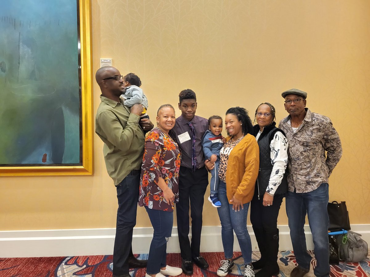 SLong75's tweet photo. Support from families means so much. They drove to Orlando to support the kids tonight at the AwardCeremony. @FloridaFBLA_PBL @DanteJones_HCPS @LarissaDL #memories https://t.co/OU6m8y0d0l