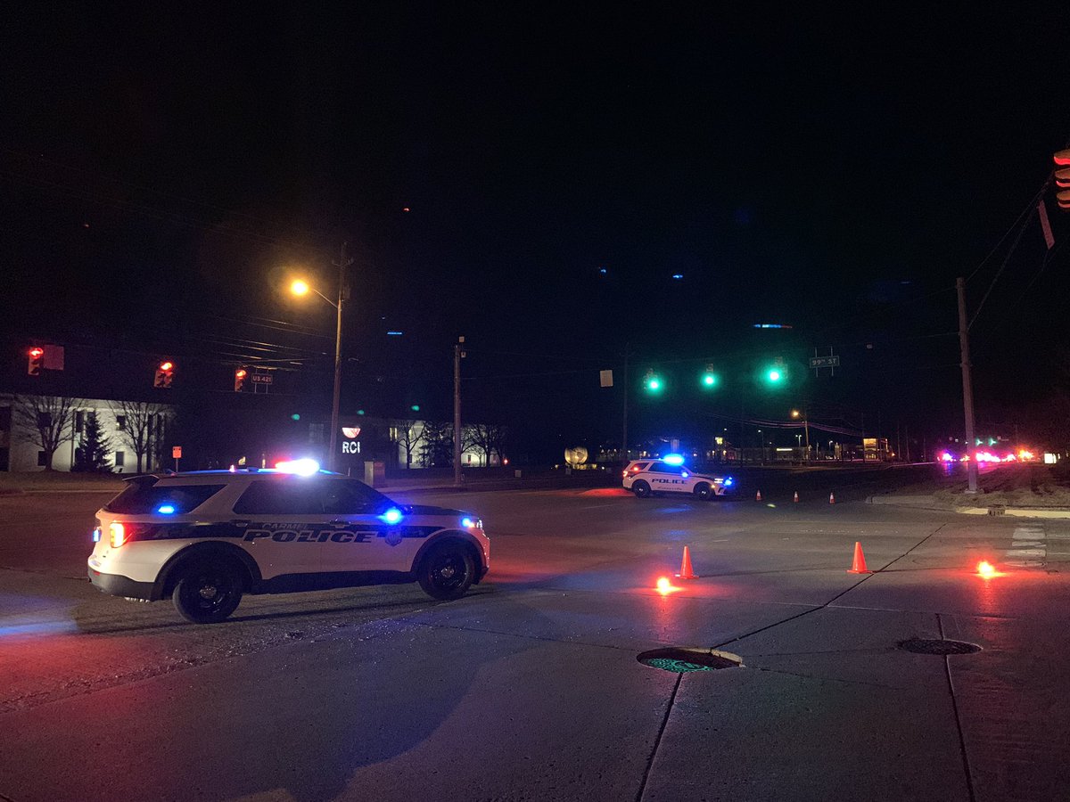 Carmel_Police's tweet photo. ⚠️⚠️Temporary Road Closure⚠️⚠️

Northbound Michigan Road is closed between 99th Street and W 106th Street due to an accident. Please plan to take an alternative route. https://t.co/MTsPwJUXjR