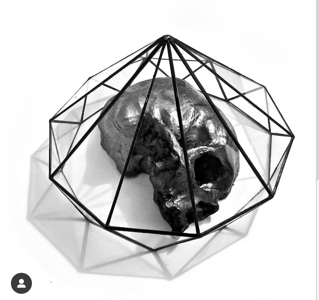 layosartista's tweet photo. Escultura en grafito/ graphite sculpture 2016 
#art #sculpture #skull #Diamond #arte https://t.co/p8UxOZCu6S