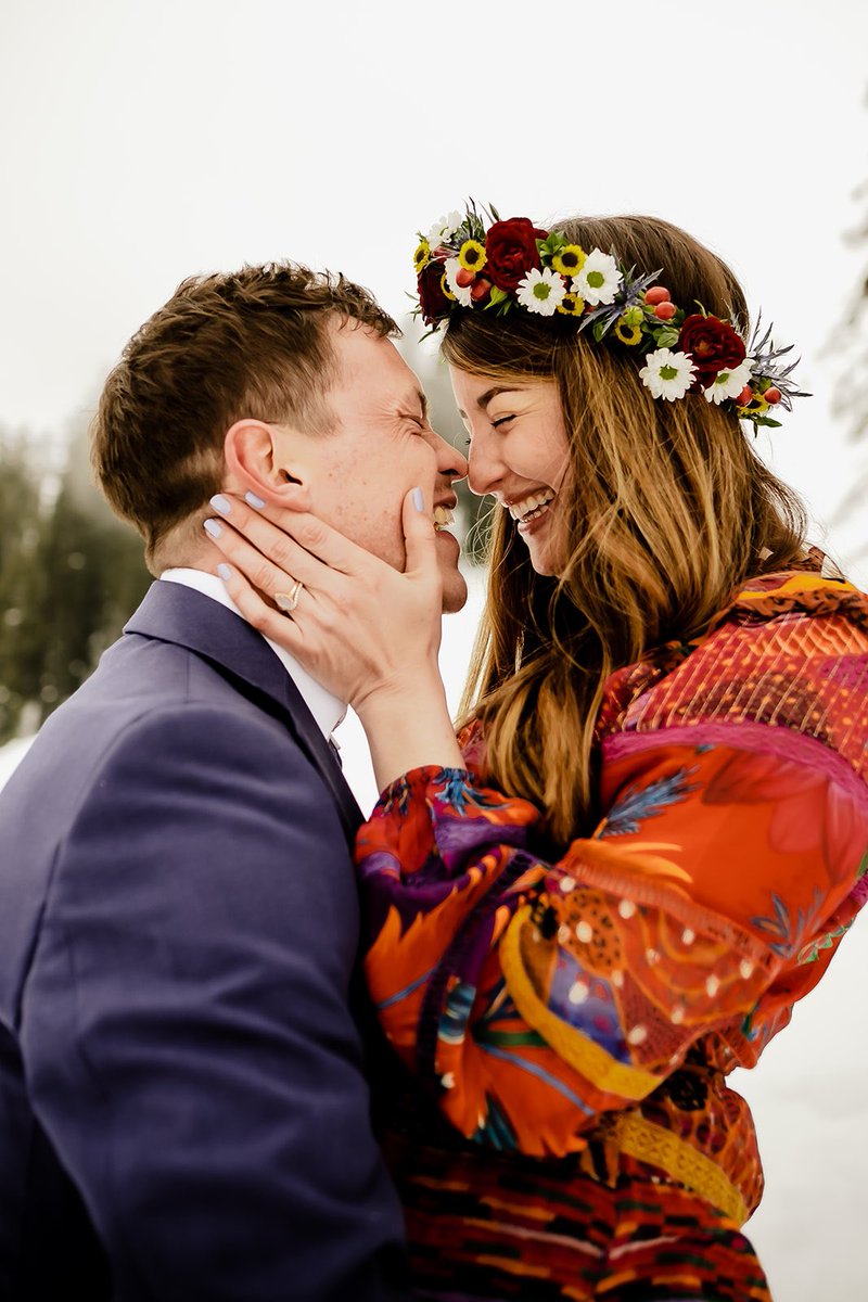 jellybeanjones's tweet photo. We eloped! 💍🎉🎊 https://t.co/H3IkfLJbT8