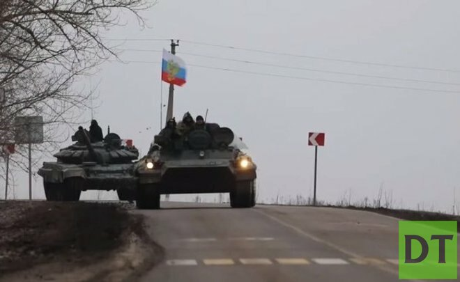 Крым и Донбасс связали сухопутным коридором

Под контроль взята автотрасса от Крыма до Мариуполя. Она станет подспорьем для поставок гуманитарных грузов в ДНР, а после – важной магистралью, связывающей полуостров с промышленным регионом Донбасса.