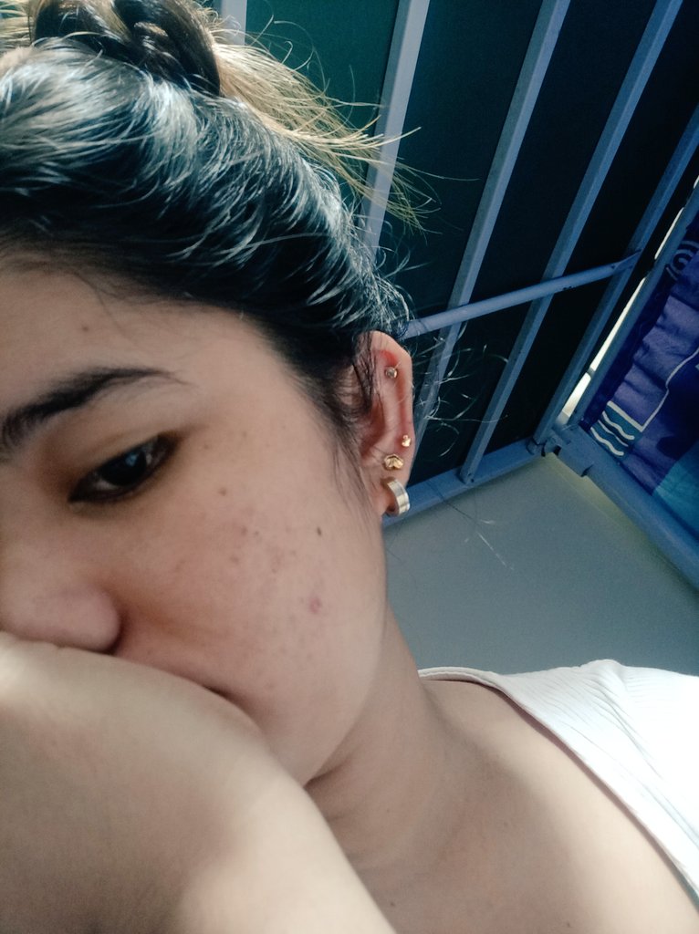 dindinnuevo's tweet photo. Another one ✨❤️
#piercing https://t.co/BqDX2SYQc5