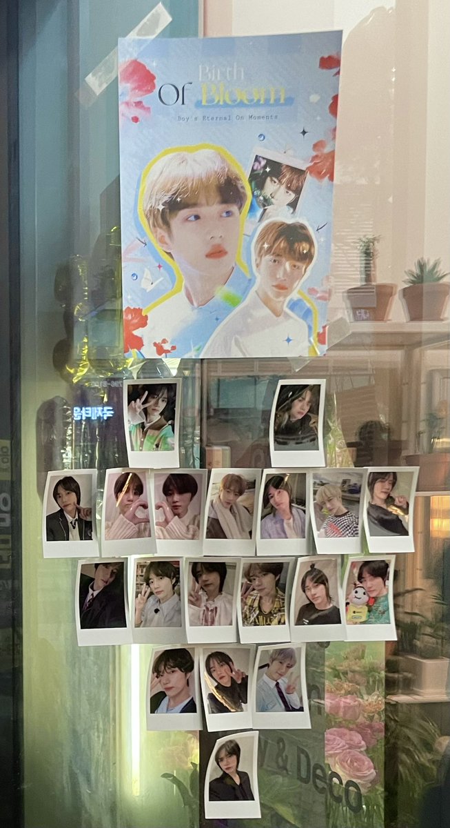 MYA0111_'s tweet photo. 누가 꽃이야〰️?🌺🌹

#더_활짝_핀_스물두살의_범규
#Birth_Of_Bloom https://t.co/9PXf9A8we0