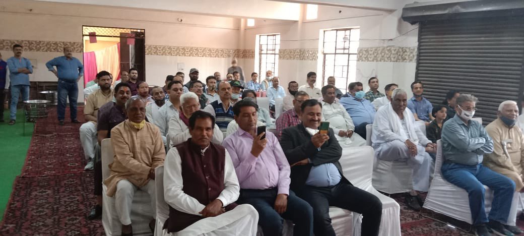 sudhirkumar0106's tweet photo. 13.03.2022 को पालम, साध नगर के निवसीयों द्वारा होली मिलन समारोह का आयोजन किया गया जिसमें भाजपा जे जे सेल के दिल्ली प्रदेश सह संयोजक श्री सुधीर कुमार और दिल्ली प्रदेश नामो सेवा केंद्र के सदस्यों को आमंत्रित किया गया। @BJP4India @BJP4Delhi https://t.co/zW8zKbfW4o