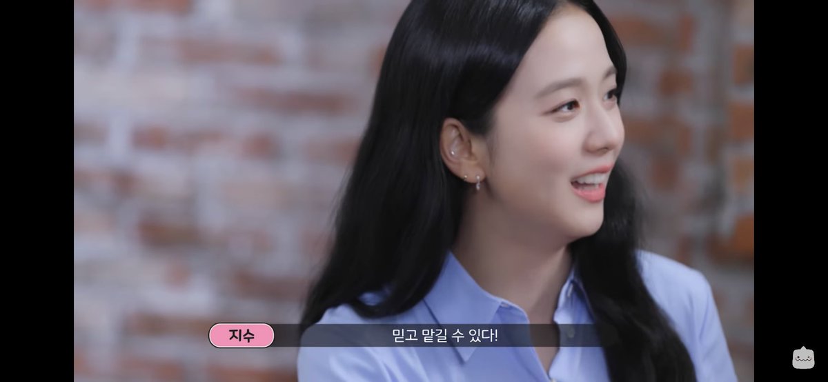translatebp's tweet photo. She was asked to give maple story jobs to the members!
She said she played games with Jennie a lot. To catch the boss, she’d give her Dual Blade because it’s hard to control (?) and that’s something you can trust Jennie with and leave it to her
#JISOO #지수 @BLACKPINK https://t.co/DDw7ZZpGqP