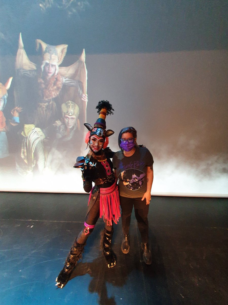 Robotania's tweet photo. Hoy fui al estreno de #Boolay la pantera guerrera en @ConjSantander y habrá dos funciones más domingo 20 y 27 de marzo 5PM. Ojalá puedan darse la oportunidad de disfrutar este espectáculo multidisciplinario. https://t.co/WDG6eNtkaX