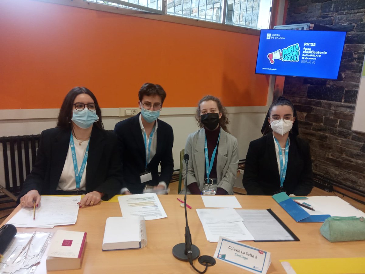 Éxito do colexio na fase clasificatoria de Parlamento Xove na categoría de bacharelato. Os dous equipos clasificáronse para a fase final que terá lugar no Parlamento de Galicia. Ademais os alumnos Blanca Noya e Andrés Collantes foron elexidos como mellores oradores da competición