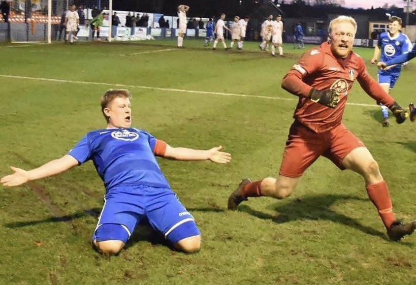 HanleyTown66's tweet image. MONDAY MORNING MUSING.

Wondering when we will see this celebration in the Hanley Town colours