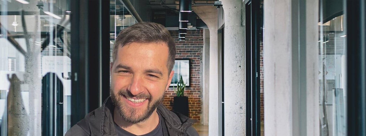 webmasters_de's tweet photo. Verstärkung für Webmasters Fernakademie: Lernt unseren neuen #Webentwickler und Spezialisten für #PHP und #Laravel, Vasil Blatev, in unserem neuen Blogbeitrag kennen! https://t.co/xTODUsJ5v8 https://t.co/MuPvzOnIxb
